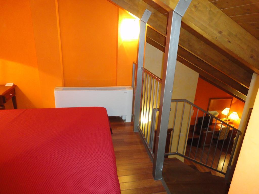 Hotel Vazzana Volpiano Bilik gambar