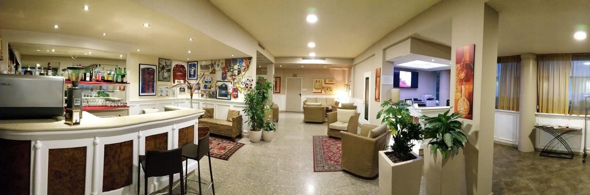 Hotel Vazzana Volpiano Luaran gambar